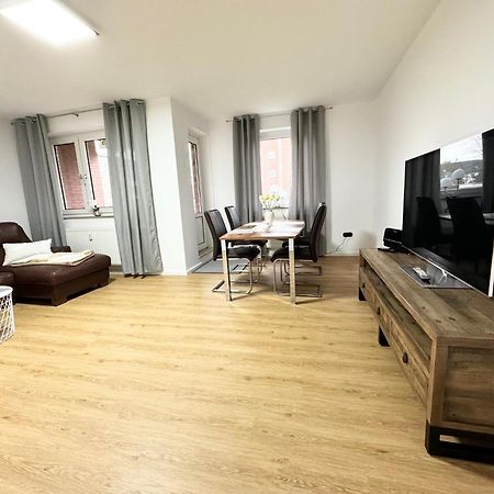 Traumhafte Ferienwohnung Zentral Nordenham Exterior foto