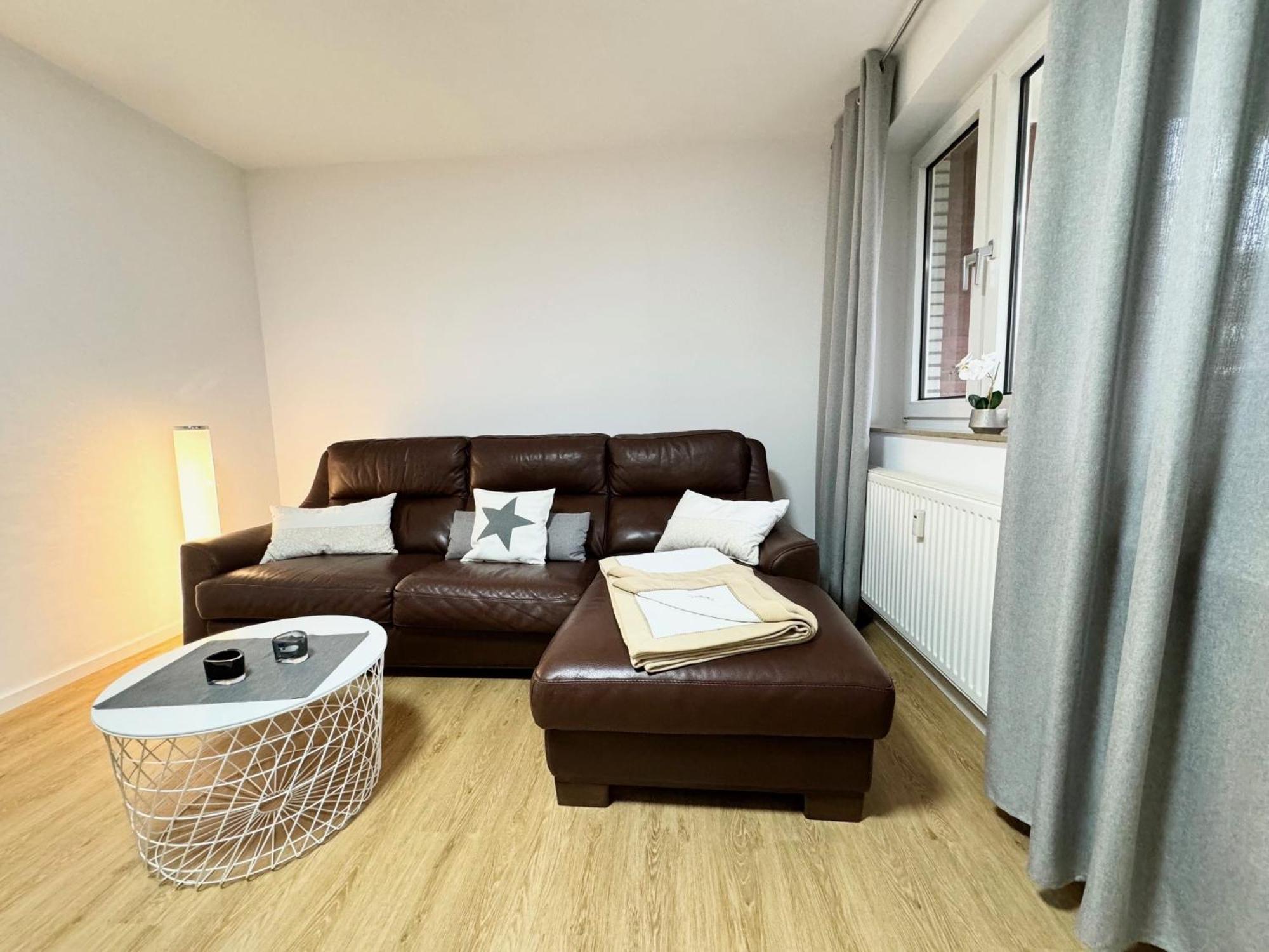 Traumhafte Ferienwohnung Zentral Nordenham Exterior foto